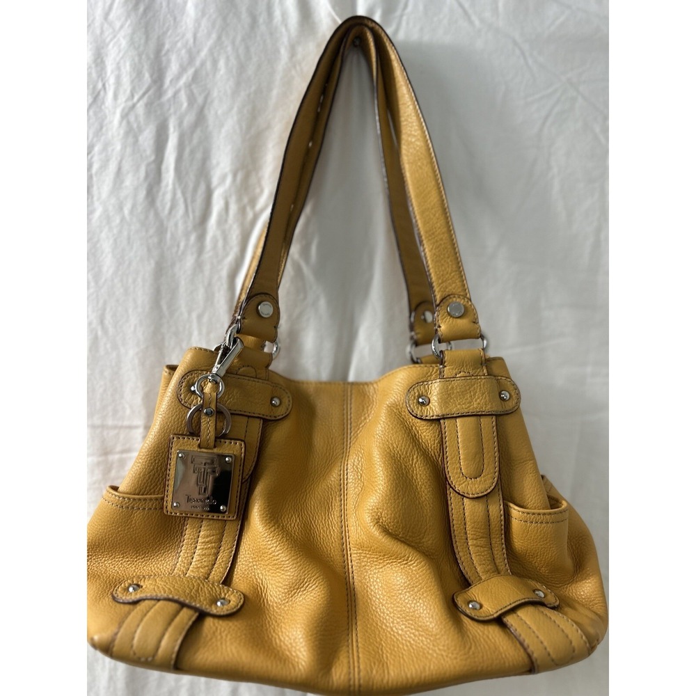 Tignanello Leather Hobo Shoulder Bag Mustard Yellow Pebble Grain‎ Silver Tone